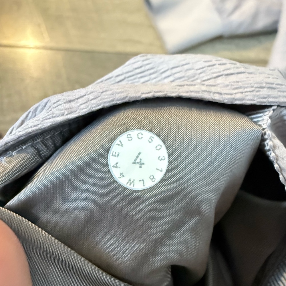 Lululemon Nonstop Bomber Jacket - Picture 6 of 9